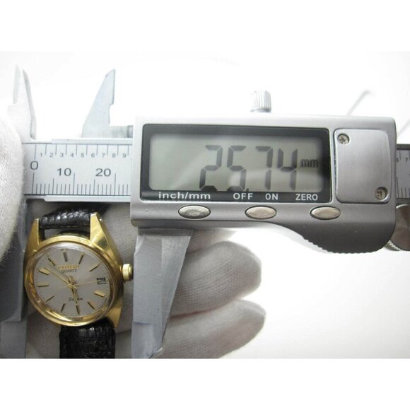 Women's Citizen Quartz Water Resistant Analog Date Dial Watch (C644) - Picture 6 of 11